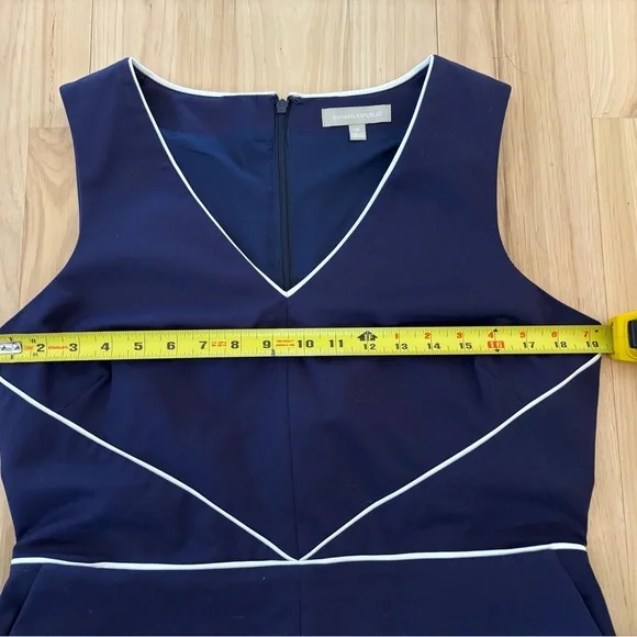 Banana Republic Women’s Navy Sheath Dress Sz 14 Preppy Career - Picture 10 of 11